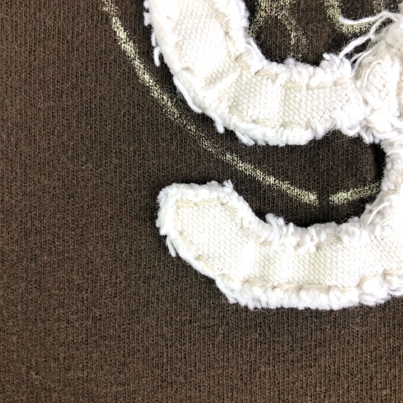 Abercrombie & Fitch Vintage Brown Appliqué Logo Tee - Picture 6 of 8